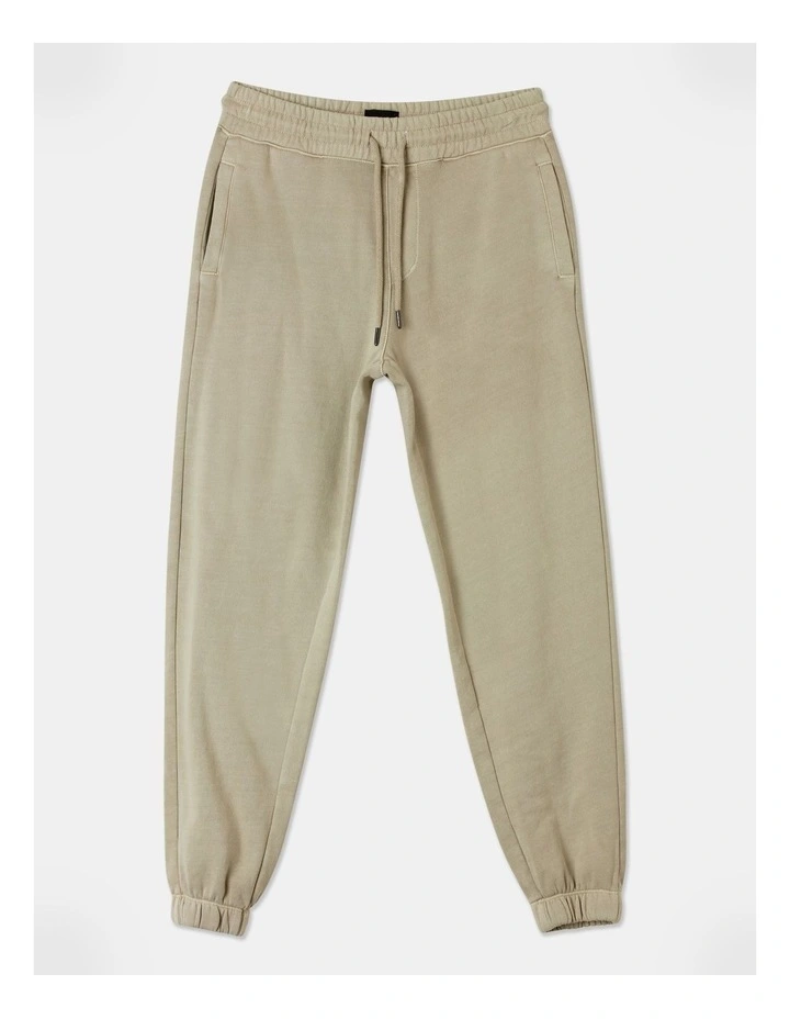 Essentials Trackpant in Stone