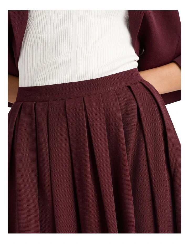 Aramie Ottoman Skirt in Merlot