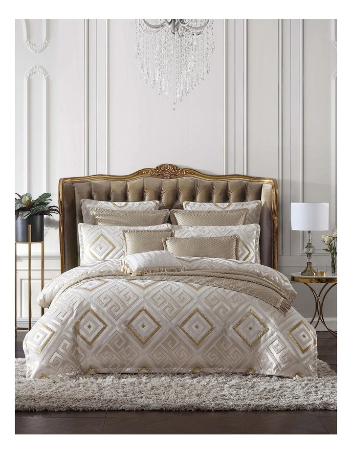 Santos Quilt Cover Set in Snow