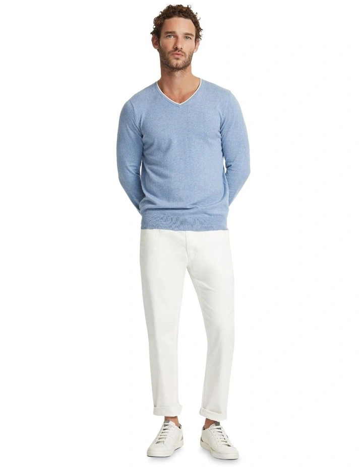 Tipping V-Neck Knitted Top in Blue
