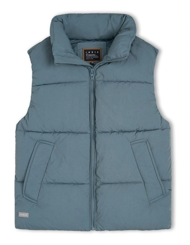 The New Chester Puffer Vest (3-7 Years) in Bay Blue