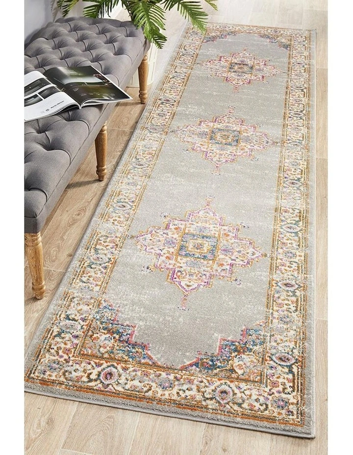 Babylon 211 Runner Rug in Grey