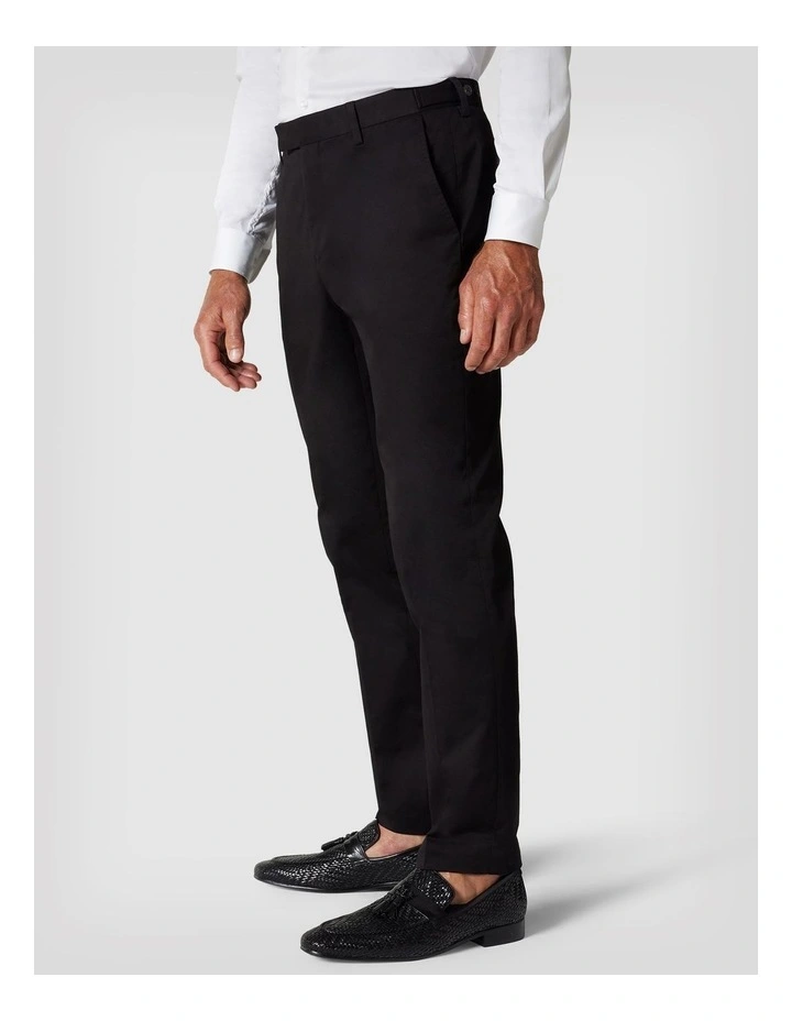 Slim Stretch Tailored Dress Pants in Black