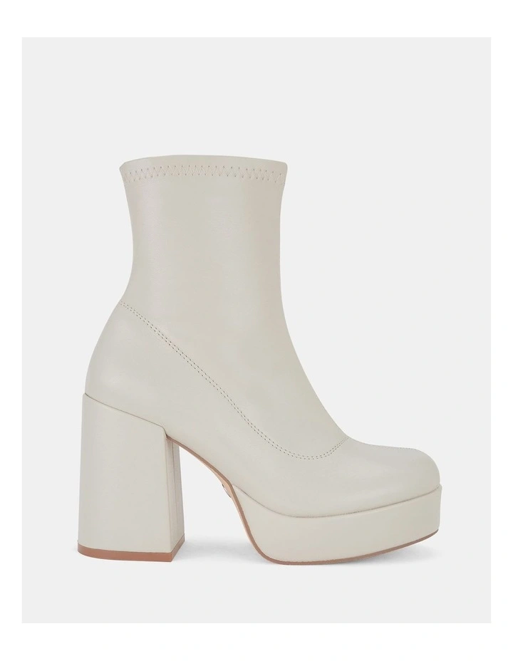 Jurian Boots in Cream