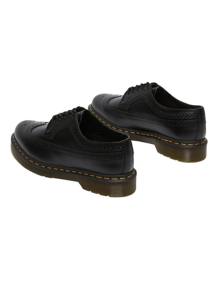3989 Brogue Shoe in Black Smooth