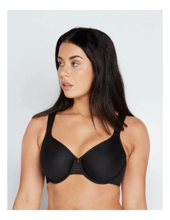 Perfect Lines Contour Bra in Black