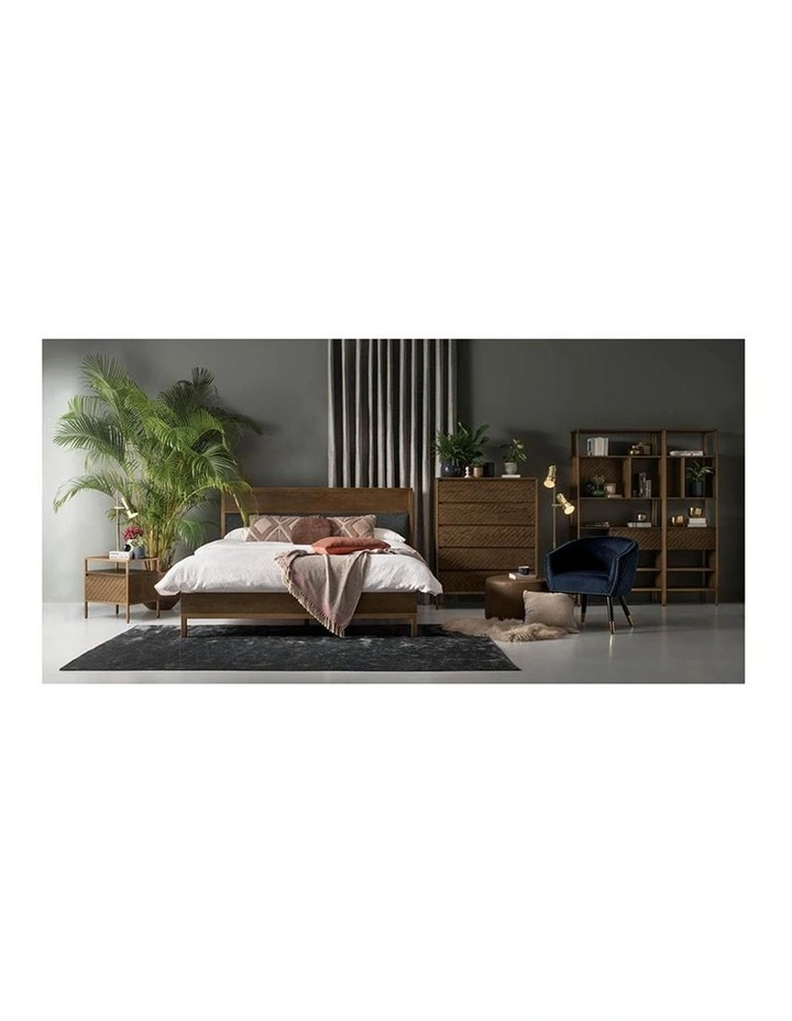 Deniz Lounge Chair Navy