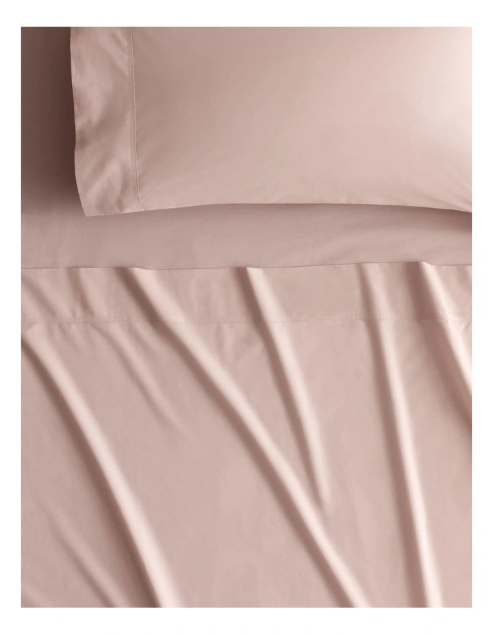 Byren Percale Sheet Set in Lychee
