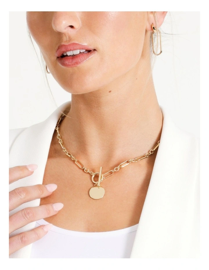 Chain Necklace in Gold