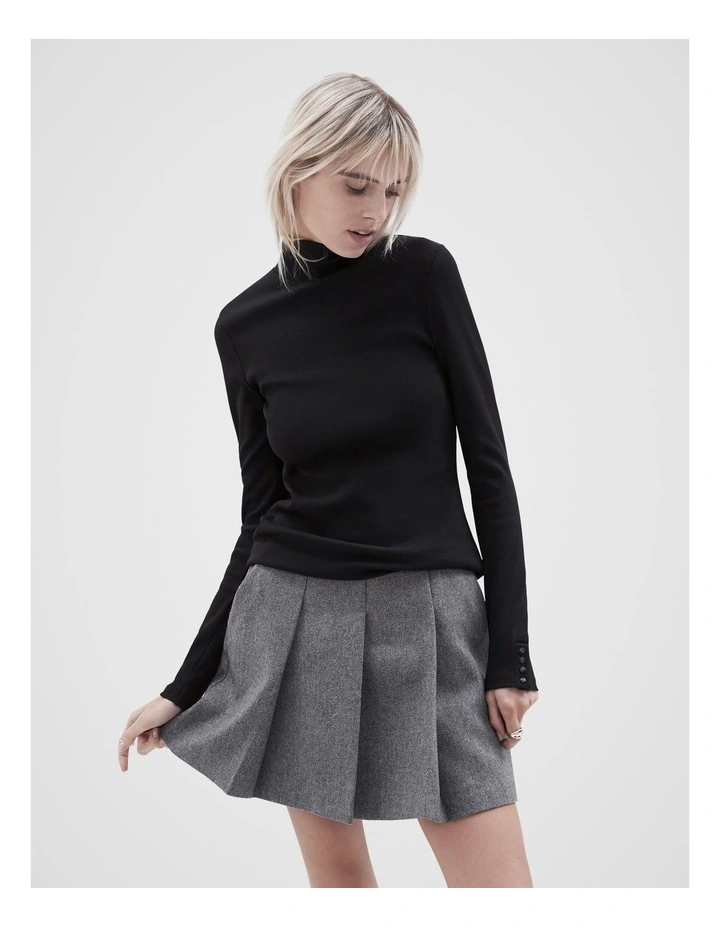 Ribbed Mock Neck Top in Black