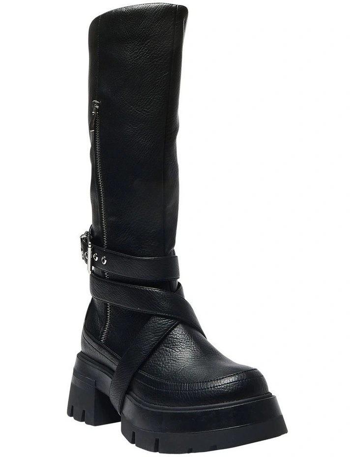 Ronan Boots in Black Smooth