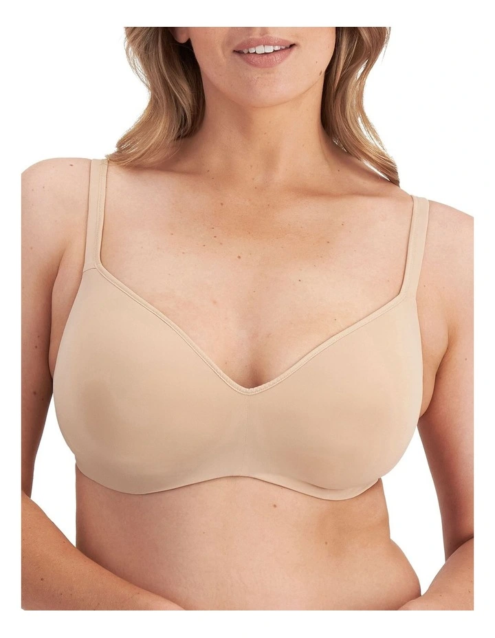 Barely There Wirefree in Nude 2