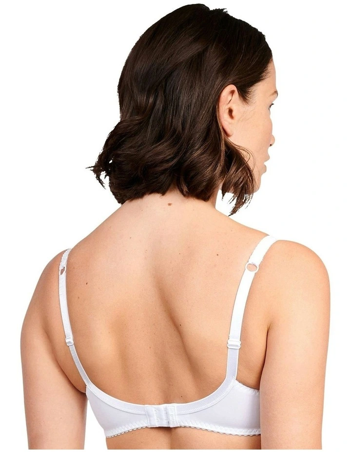 Arum Underwire Balconette Lace Bra in White