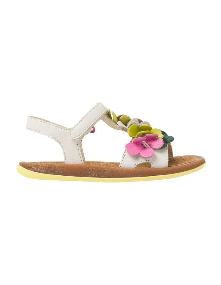 Twins Petal Sandals in White