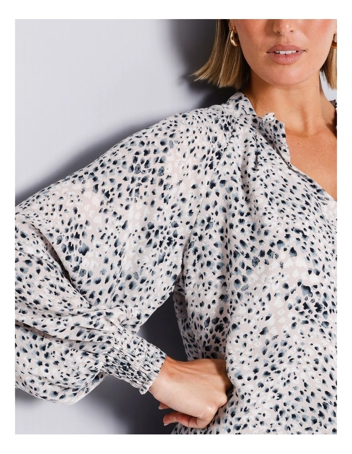 Long Sleeve Pinch Neck Top in Assorted