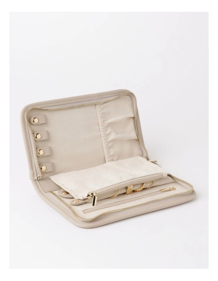 Travel Wallet Jewel Box in Taupe