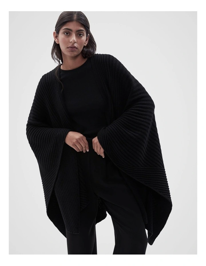 Ribbed Wrap in Black