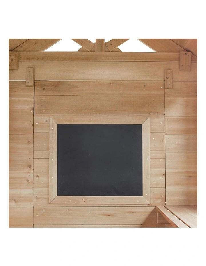 Silverton Cubby House With Rock Climbing Wall