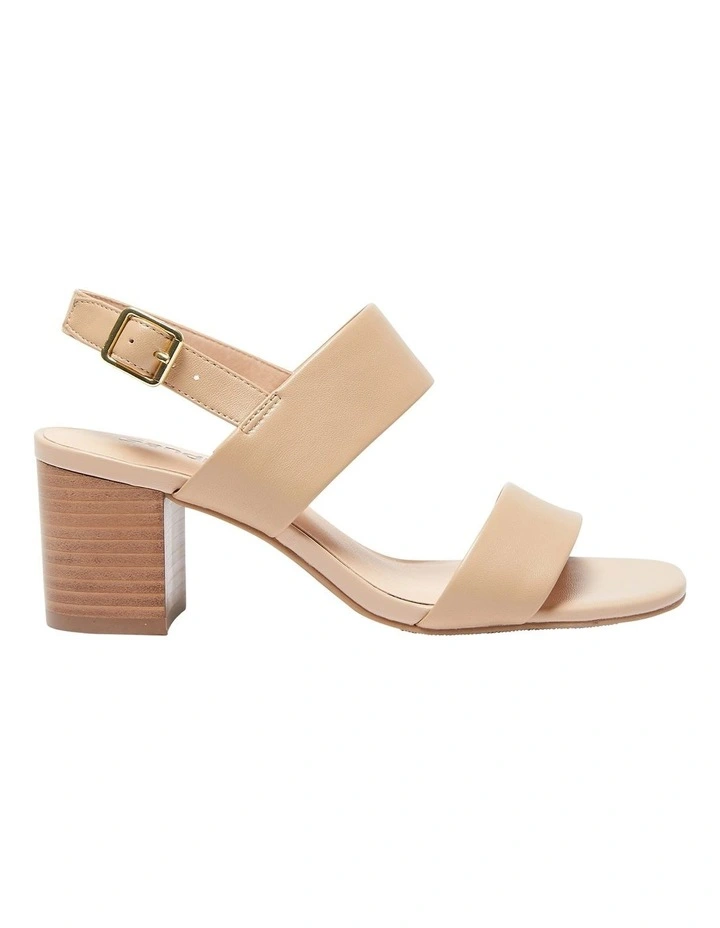 Hayley Sandals In Nude Leather