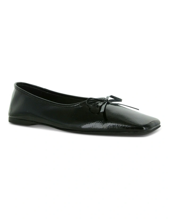 Becca III Flats in Black