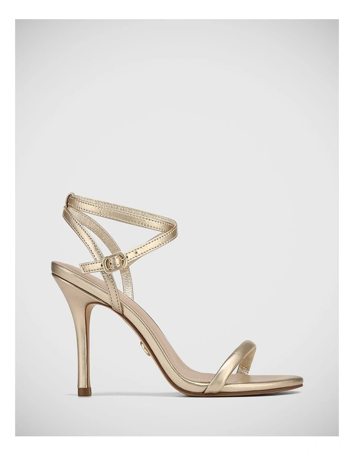 Roseta Metallic Leather Sandal in Champagne