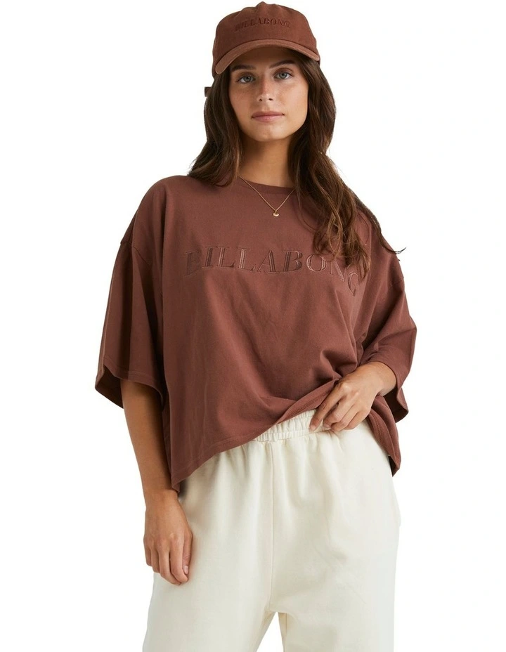 Baseline T-shirt in Toasted Coconut