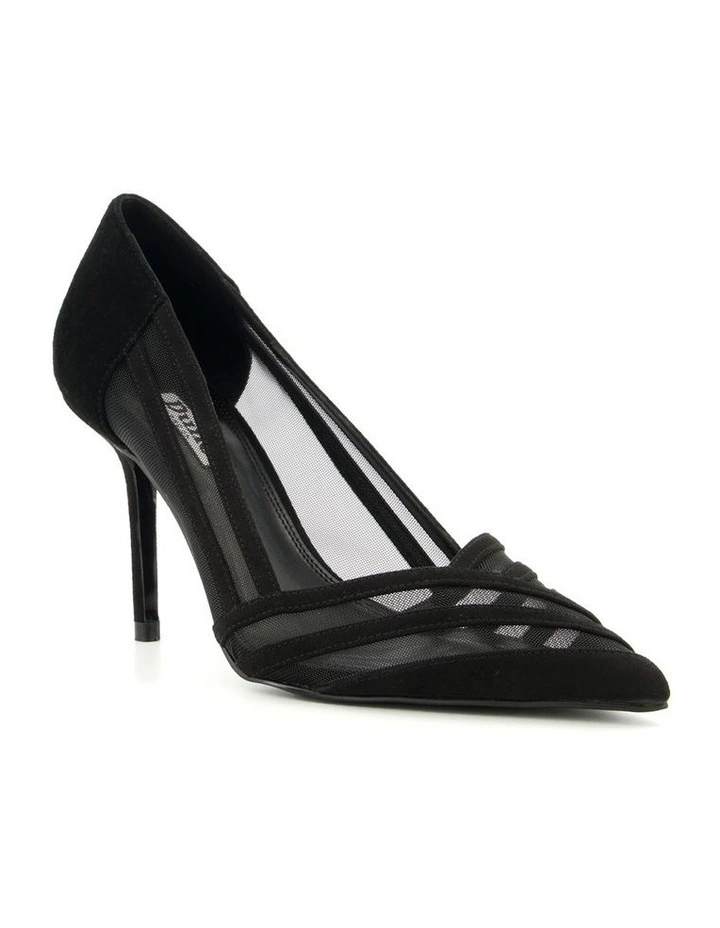 Axis Pump in Black
