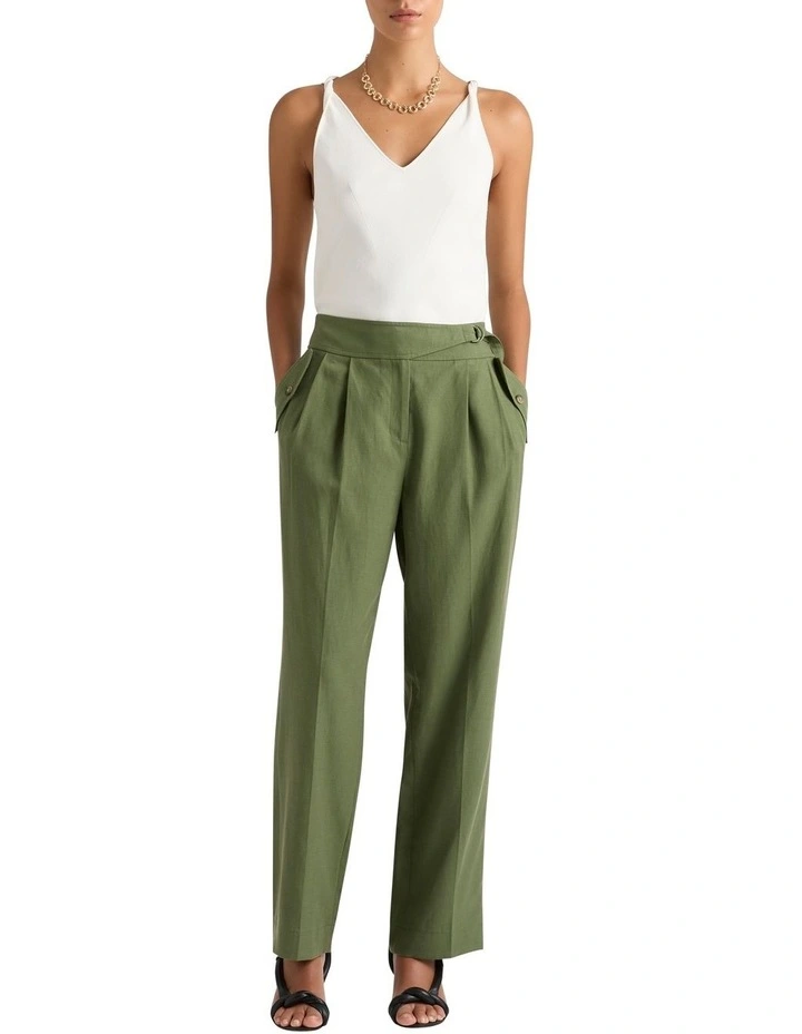 Wrenley Tapered Pant in Myrtle
