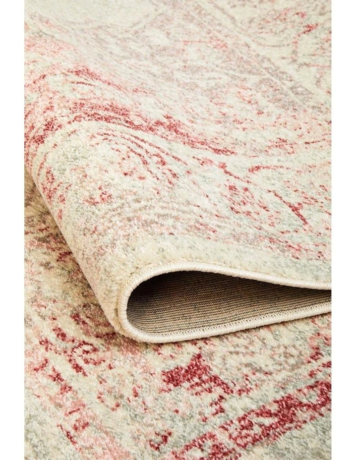 Avenue Rug 702 in Rose