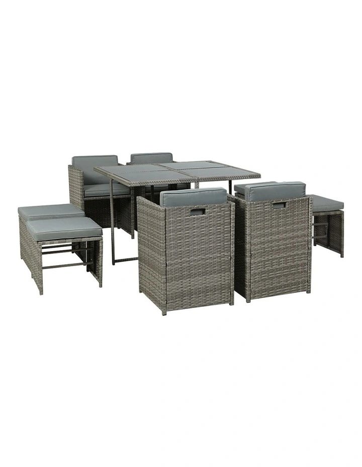 Outdoor Dining 9 Piece Set in Grey