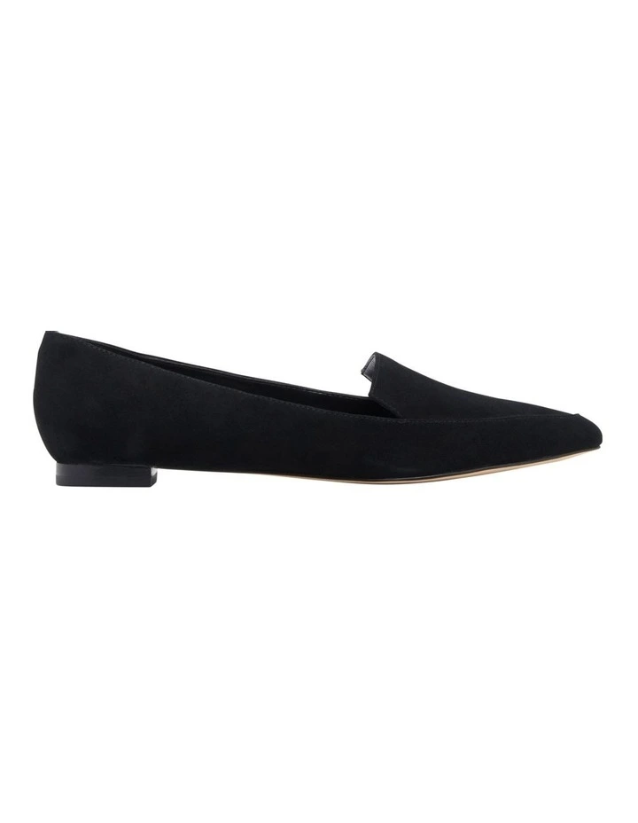 Abay Flat in Black