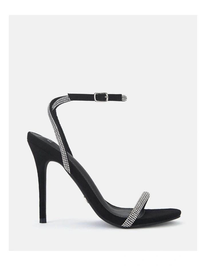 Zamaze Heels in Black