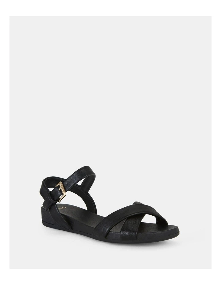 Teramo Sandals in Black