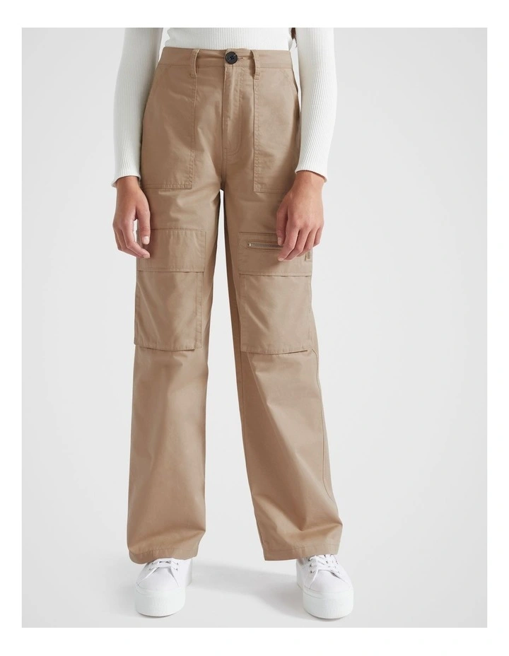 Relaxed Cargo Pant in Ecru