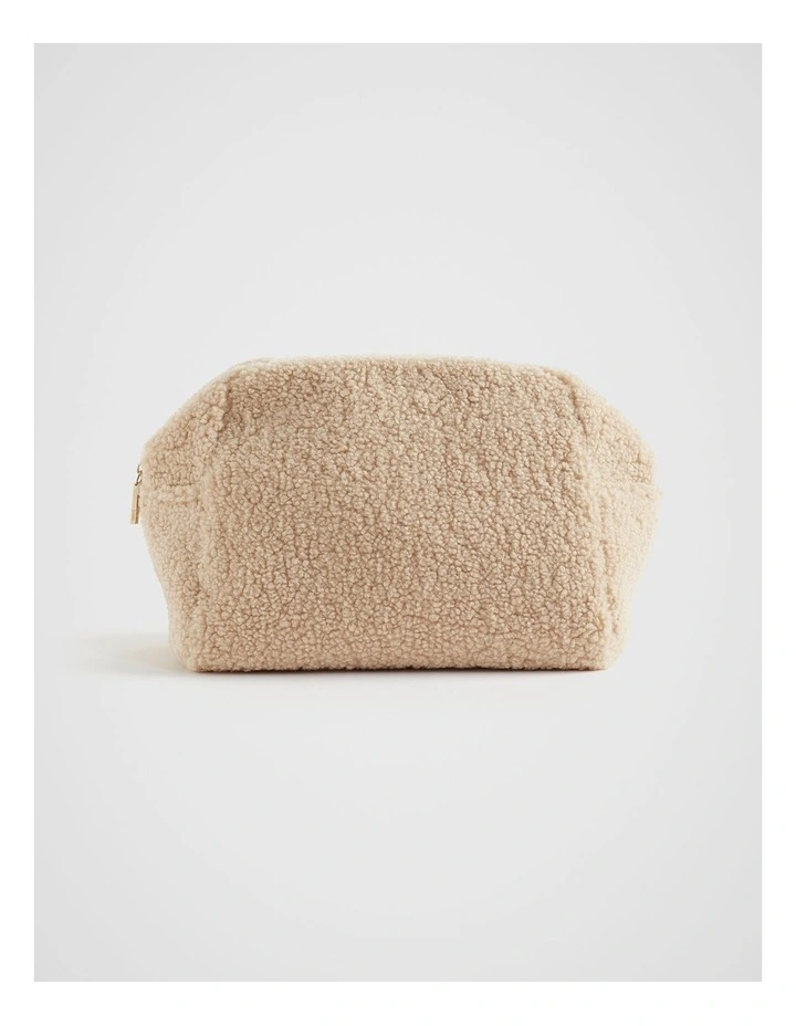 Textured Volume Pouch in Champagne Beige