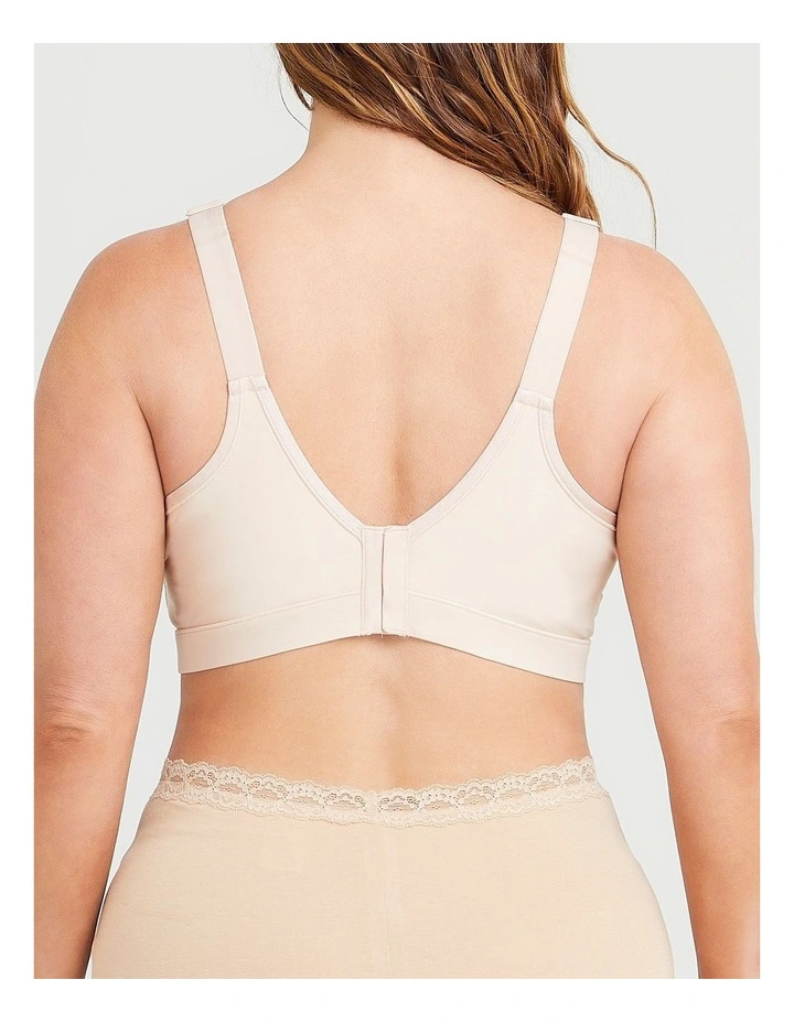 Wirefree Lace Detail Bra in White
