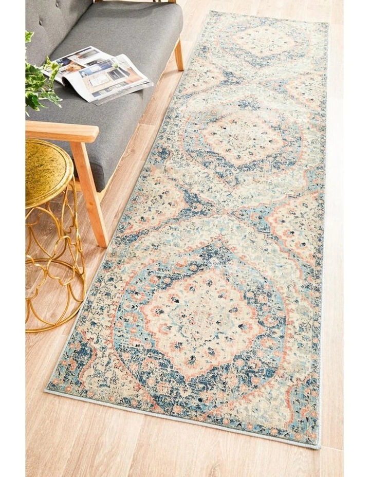 Odyssey 150 Runner Rug in Cream/Blue