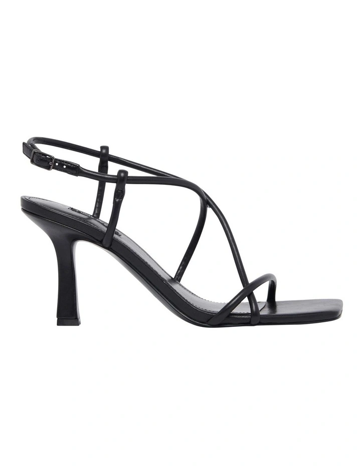 Yuki Heeled Sandal in Black