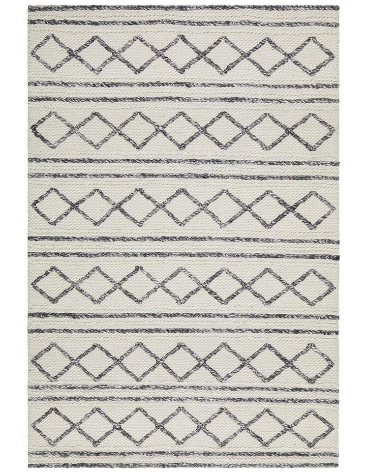 Studio Milly Textured Woollen Rug In White Grey