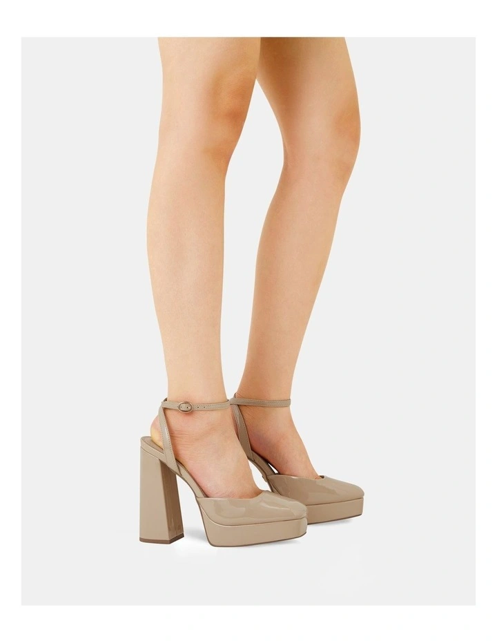 Ilika Heels in Sand Patent
