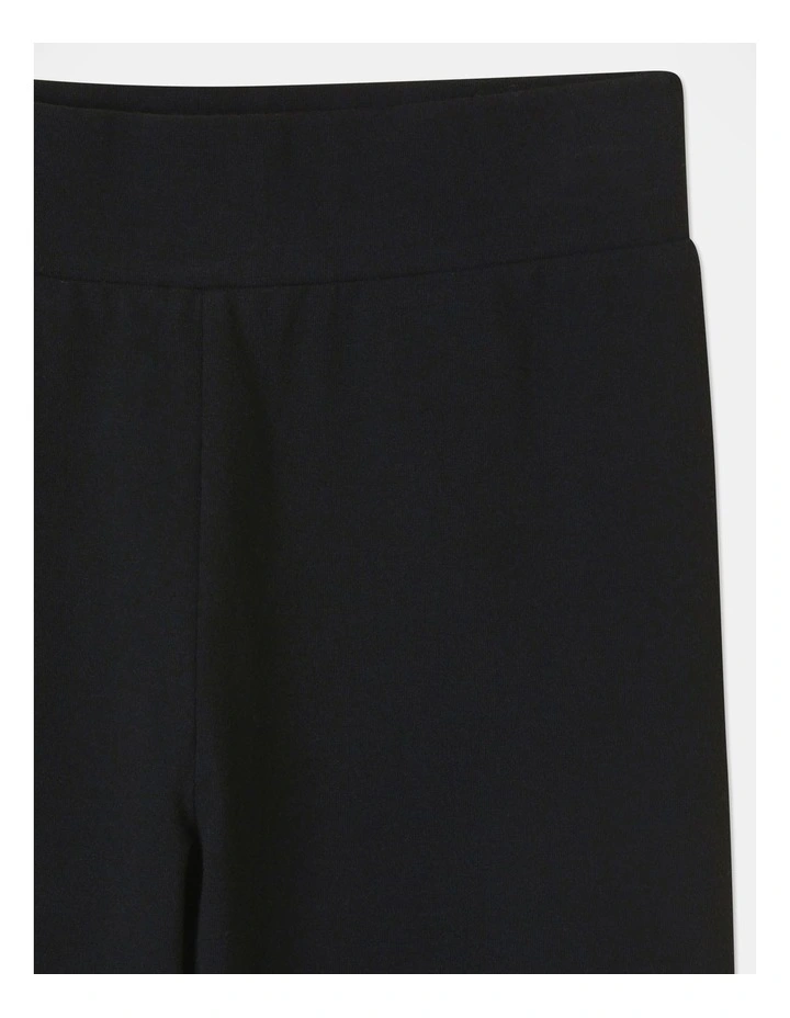 Essentials Legging in Black