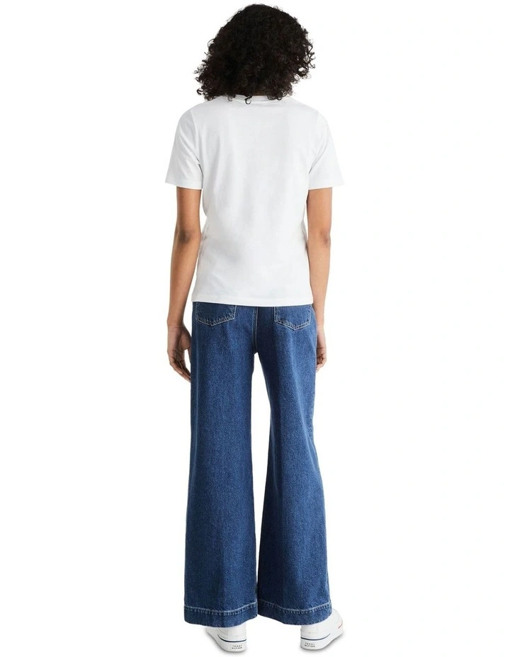 Reg Tonal Crest Crew Neck Short Sleeves Tee in White