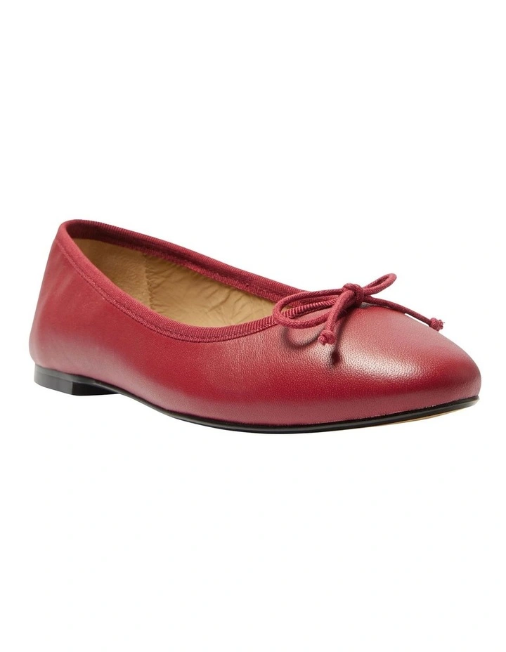 Fonteyn Ballet Flats in Red