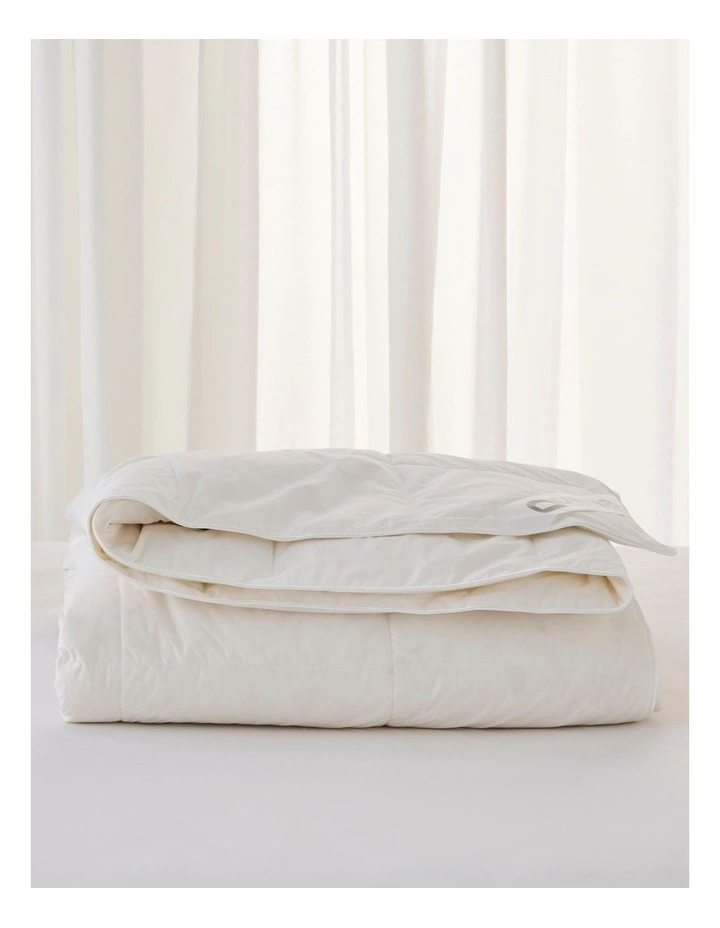 Ultimate Light Summer 50/50 Duck Down & Feather Quilt White