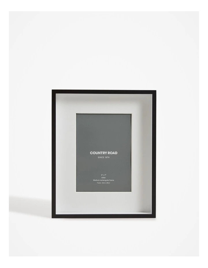 Adler Medium Frame in Black