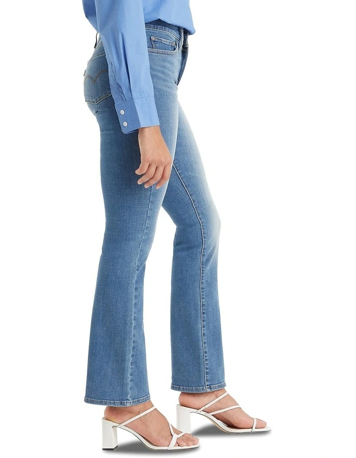 315 Shaping Bootcut Jeans in Personal Wealth