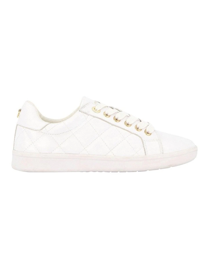 Excited Sneaker in White