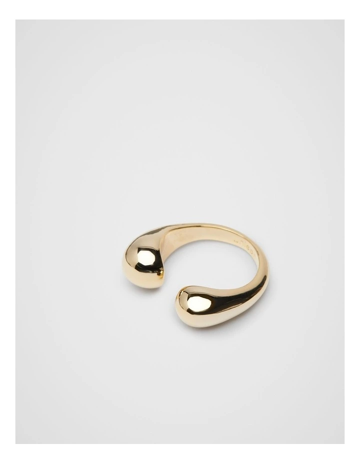 Organic Ring in Gold