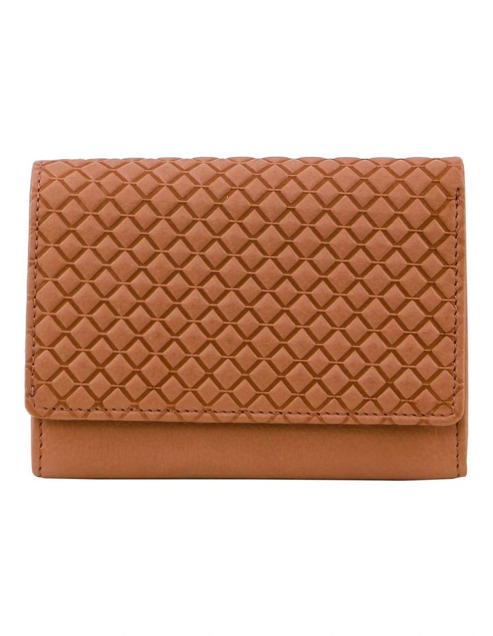 Tri-fold Diamond Pattern Emboss Leather Wallet in Apricot