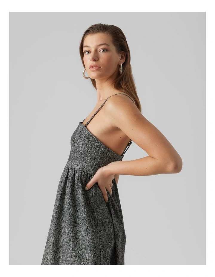 Gracelynn Bandeau Dress in Black